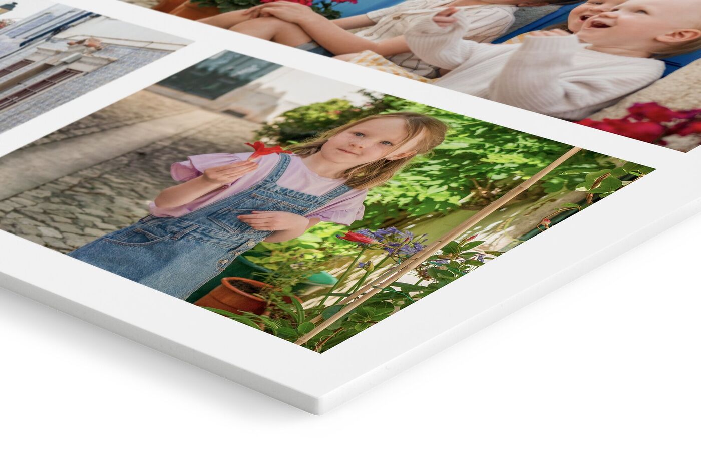 Dettaglio di un collage di foto stampato su forex