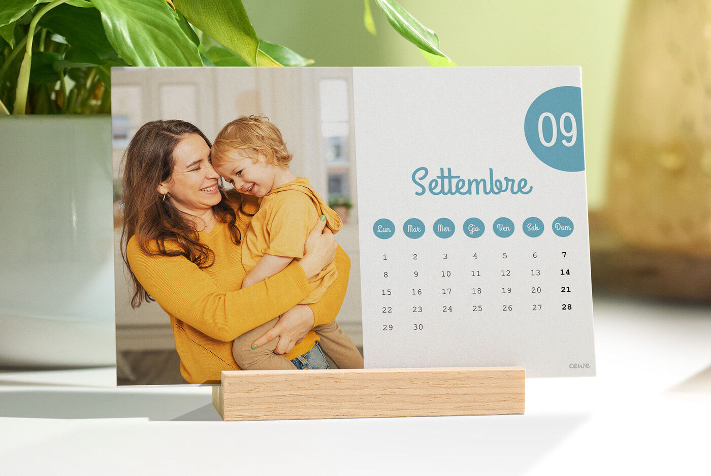 Calendario da tavolo Nature in carta riciclata personalizzato con foto