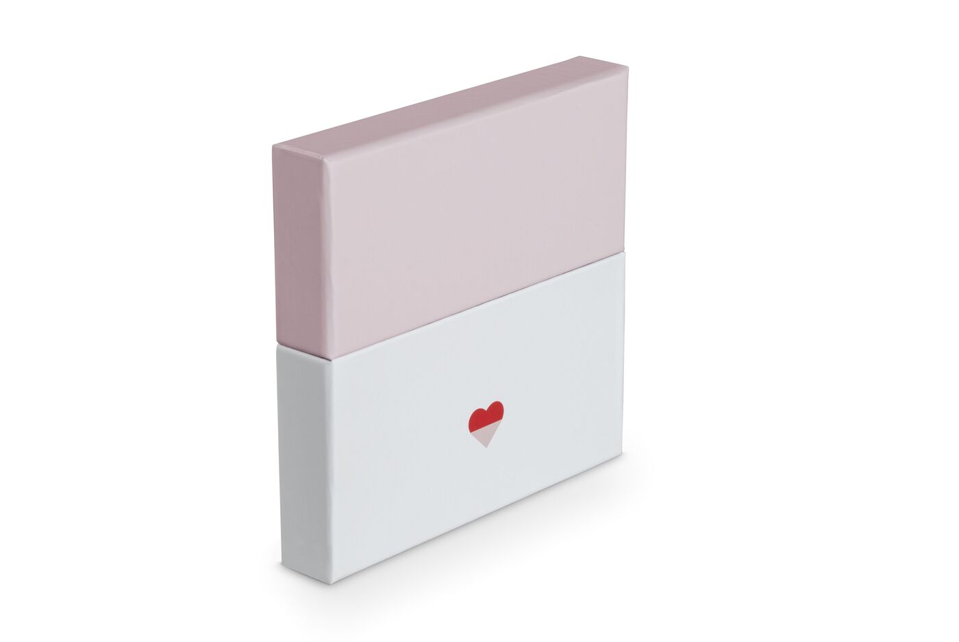Meraviglioso regalo rosa e bianco con cuore rosso.